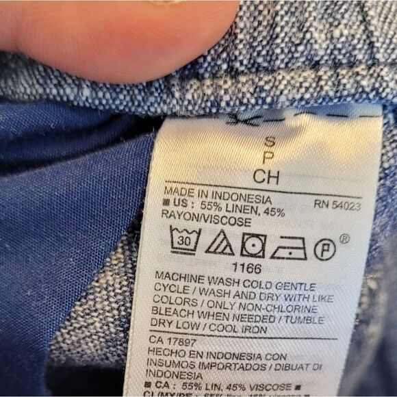 Old Navy Women's Blue Linen Blend Shorts Size S - Picture 5 of 5